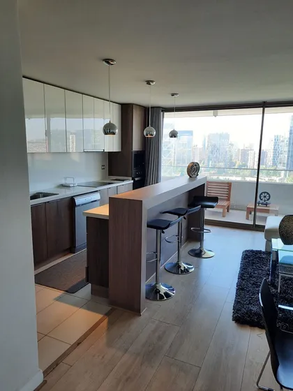 Arriendo Amoblado- Cerro Colorado
