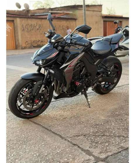 Kawasaki Z1000