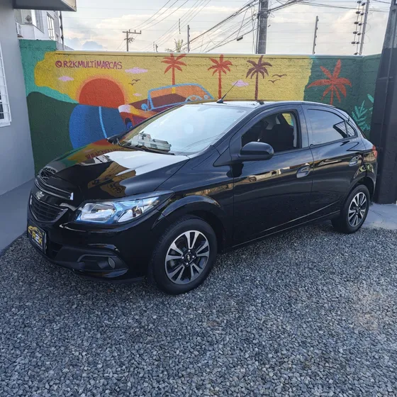 Chevrolet Onix 1.4 Lt 5p