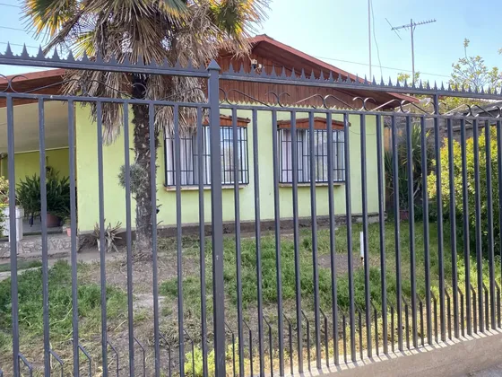 Vende Casa 2 Dorm, 1 Baño, Gran Patio, Lo Herrera- San Berna