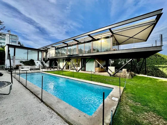 Maravillosa Arquitectura En Luminosa Casa En Costa Cachagua