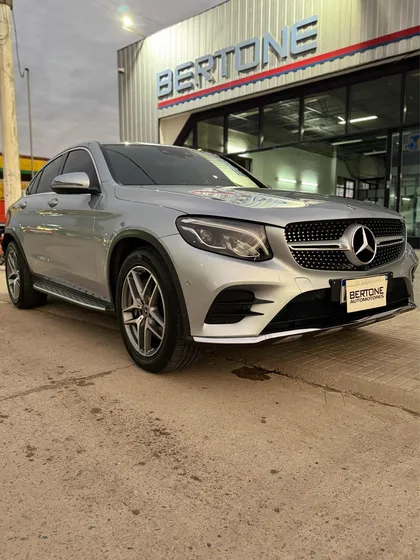 Mercedes-benz Clase Glc 2.0 Glc300 Amg 4matic Coupe At