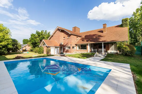 Casa En Venta Y Alquiler En San Diego Country Club  Moreno