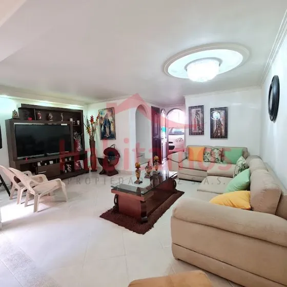 Casa En Venta En Medellín - Belén Cod 68533