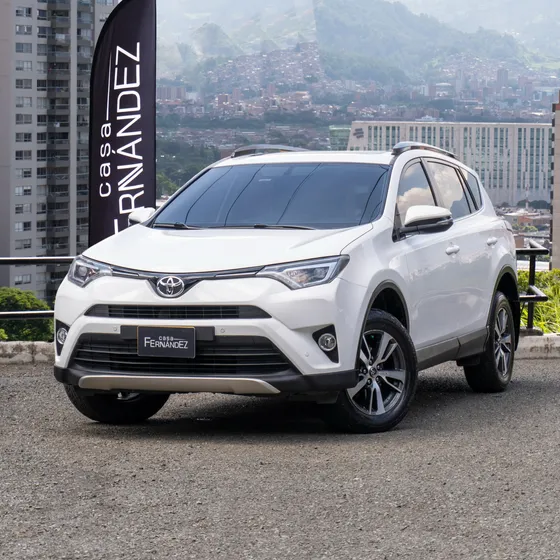 Toyota Rav4 2.0 Street