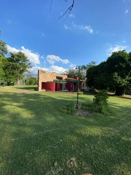 Casas En Alquiler 8 Ambientes Nono, Córdoba