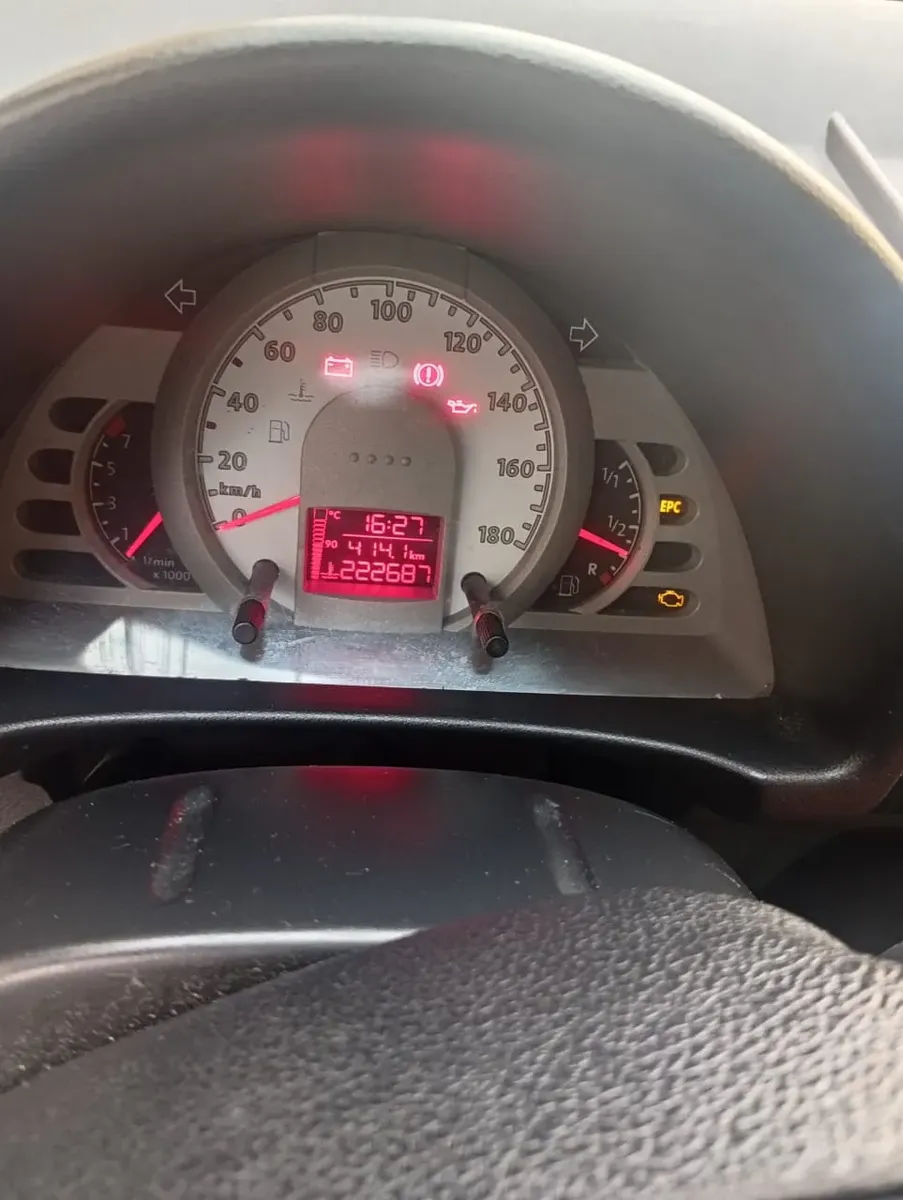 Volkswagen Fox 2009 1.0 Vht Total Flex 5p — foto 5