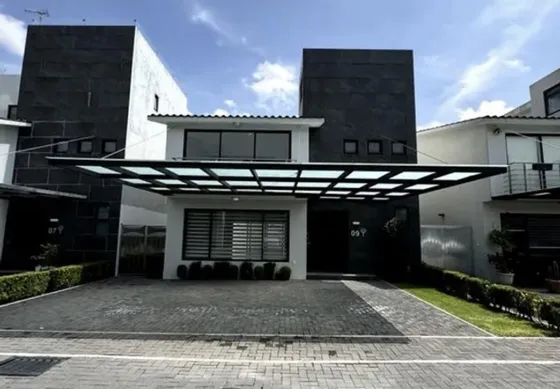 Casa En  Venta/renta En Ibiza Metepec
