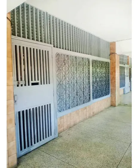 Se Vende Local Comercial En El Centro De Caracas.