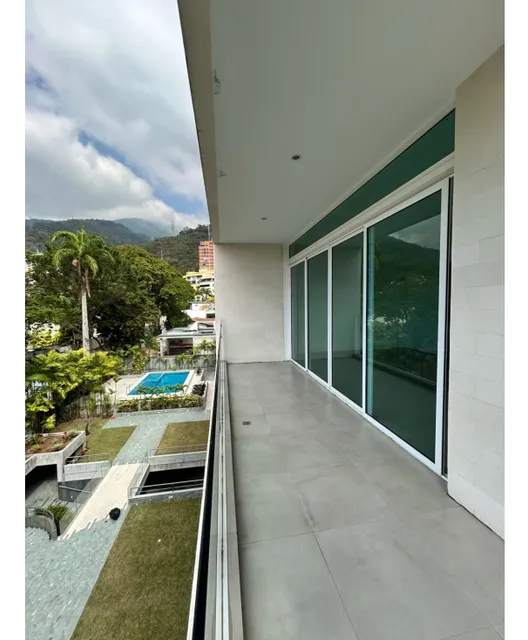 Pent House Dúplex C En Venta 485 M2- Urb. La Castellana