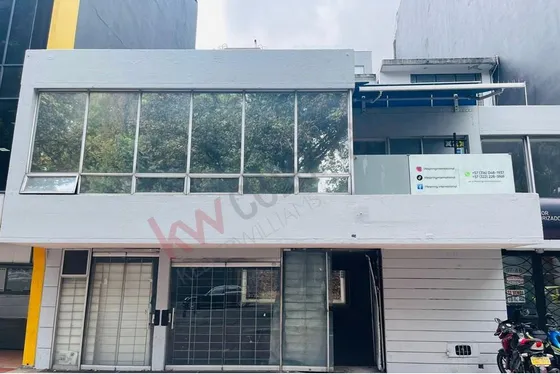 Espacioso Local Comercial En Venta En El Norte De Bogotá (12631).