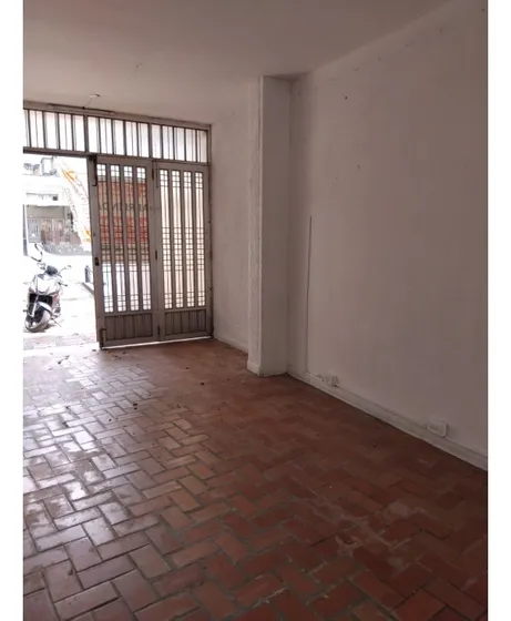 Arriendo Amplio Local Casa De Eventos En Toda La Principal La 80 