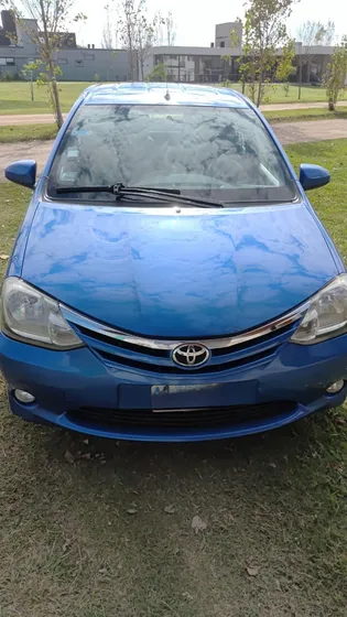 Toyota Etios 1.5 Sedan Xls