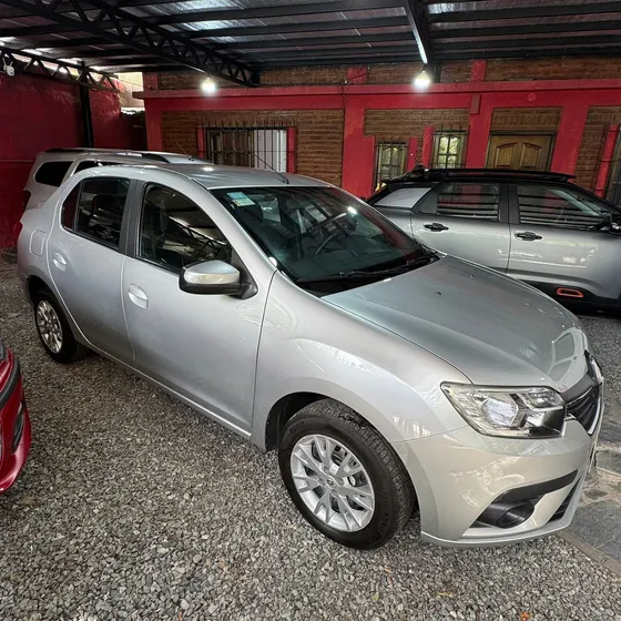 Renault Logan 1.6 16v Zen