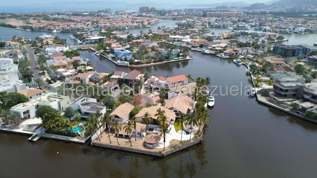 Dc. Villa  En Venta En Lecherías 25-21787 Yf