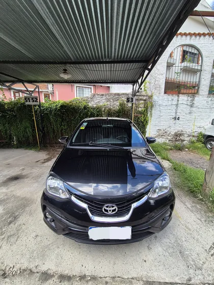 Toyota Etios 1.5 Sedan Platinum At