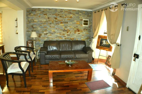 Casa 4d &#43; 3b 6 Est. / Gran Patio / Metro La Cisterna