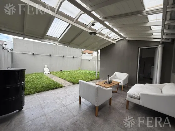 Venta En Block De 3 Departamentos 3 Ambientes En Bernal Oeste