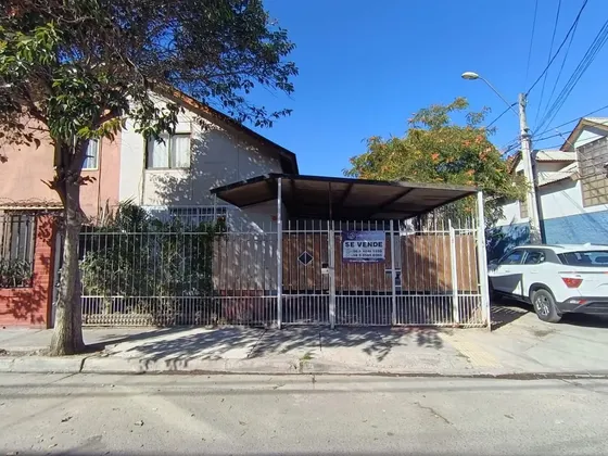 Venta Casa De 2 Pisos Baldomero Lillo Comuna De Cerrillos