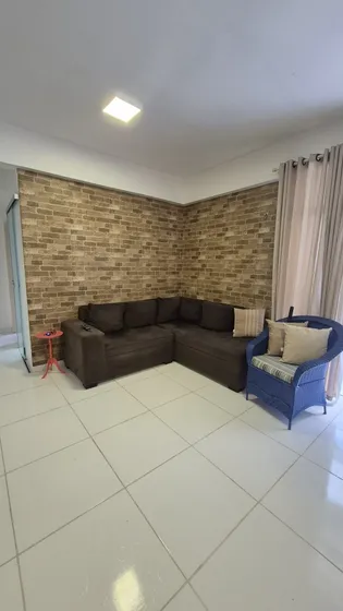 Apartamento 2/4 Com Suíte E Sacada 