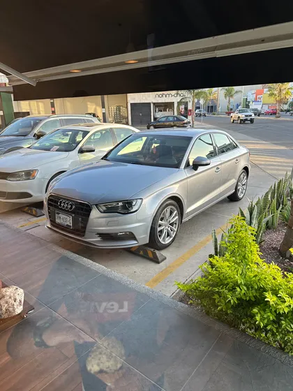 Audi A3 1.4 Sedán Ambiente At