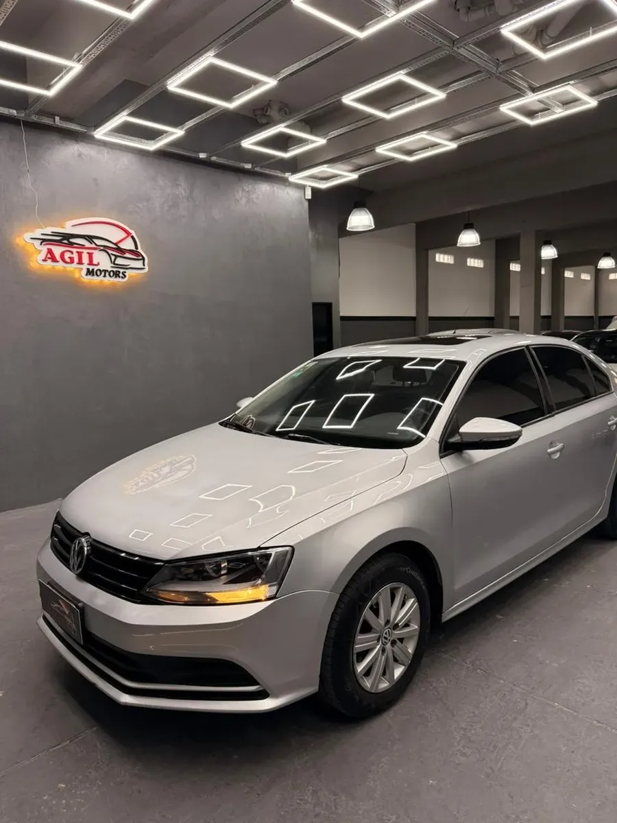 Volkswagen Vento 2.0 Advance 115cv Summer Package