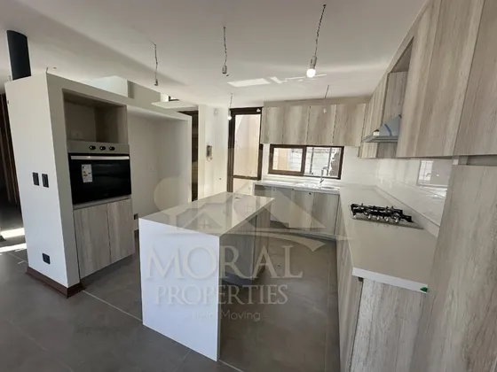 Arriendo Casa Nueva Moderna 3d 3b Terraza Alianza Francesa