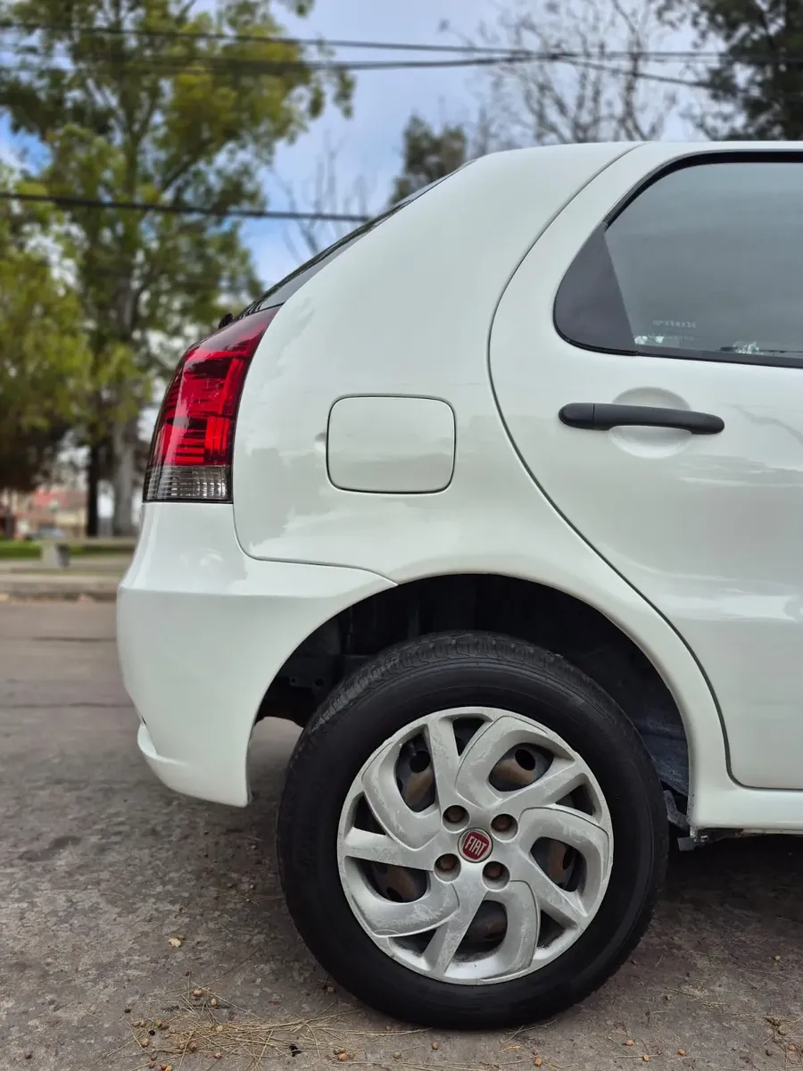 Fiat Palio 1.4 Fire565566578675558409