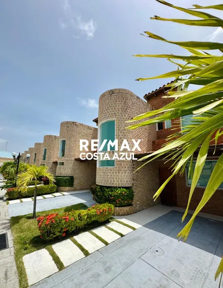 Remax Vende Exclusivo Town House En Ampuria Brava,  Tucacas