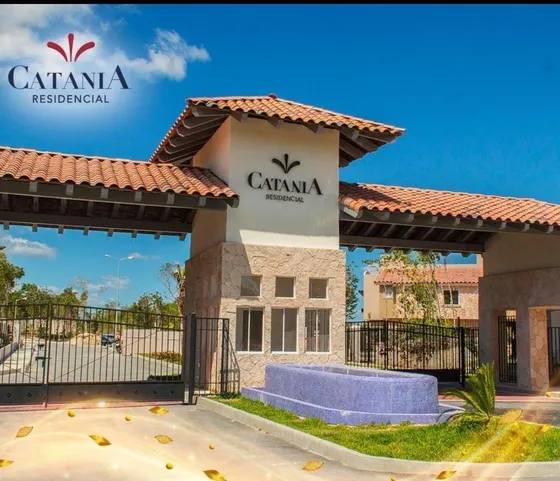 Casa En Venta En Residencial Catania 