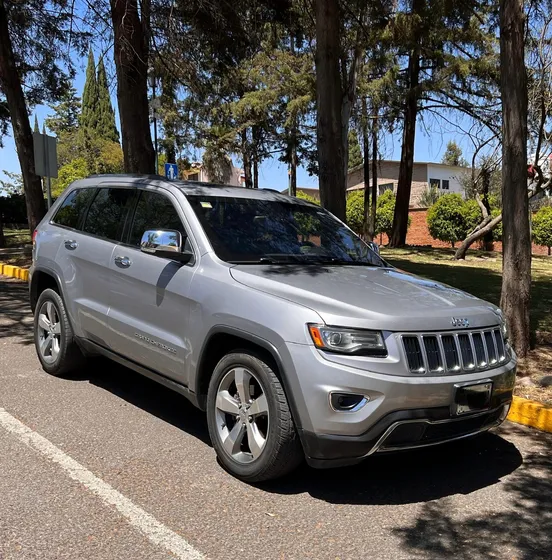 Jeep Grand Cherokee Limited Premium V8 4x2 Blindaje Iii