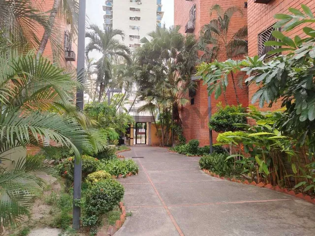 En Base Aragua  Piso Bajo Amoblado ,oportunidad