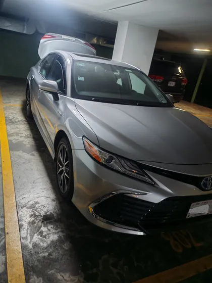 Toyota Camry 2.5 Xle At