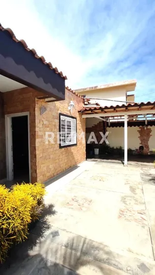 Casa En Vistamar, Maneiro, Isla De Margarita  Cod: 1193