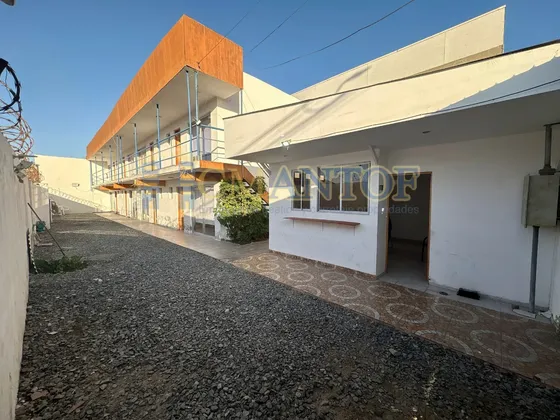 Arriendo Casa/hostal Amoblada 8 Dormitorios C/u Con Baño 