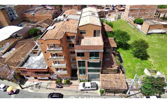 Edificio Disponible Para Venta En Envigado - San Jose