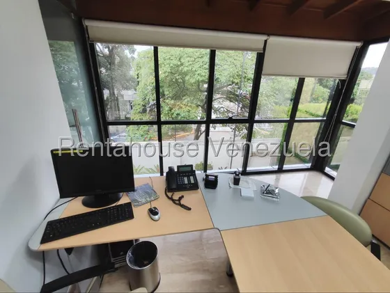 Oficina En Alquiler En Vista Alegre Cda 25-12818 Yf