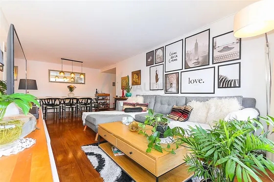Departamento En Venta De 2 Dorm. En Las Condes