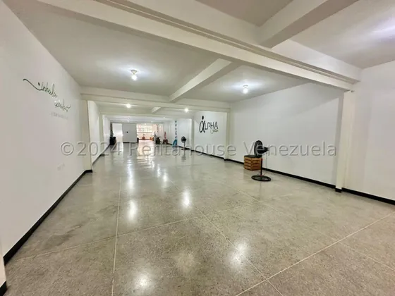 Alquiler De Local Comercial En Catia Cl Mls 24-28873