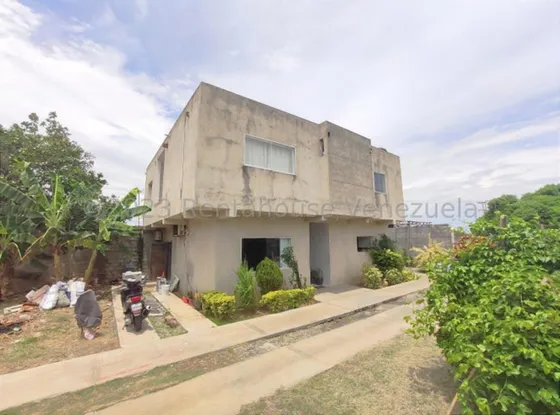 Milagros Inmuebles Casa Venta Cabudare Lara La Piedad Sur Economica Residencial Economico Código Inmobiliaria Rent-a-house  24-5569