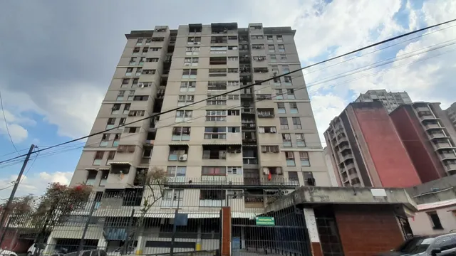 Amplio Apartamento Ubicado En La Parroquia San José Del Avila