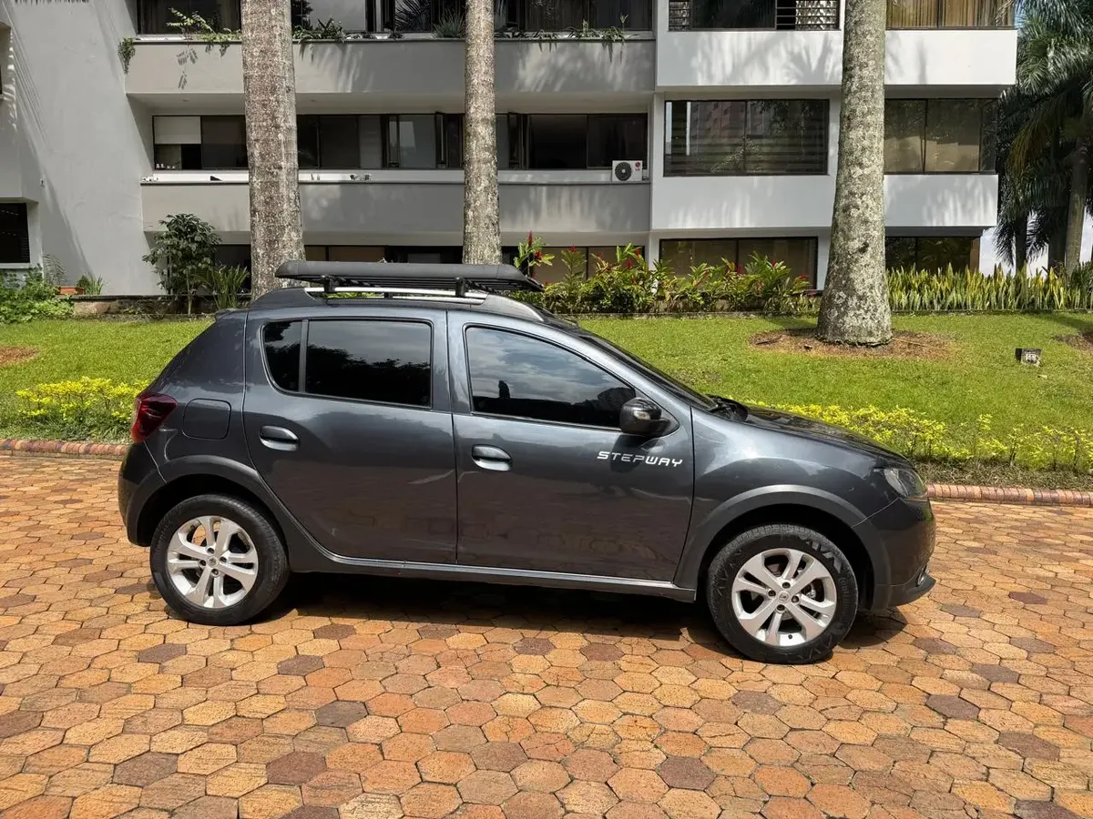 Renault Stepway 1.6 Dynamique63999849533571122