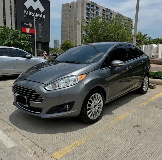 Ford Fiesta 1.6 Sportback Titanium