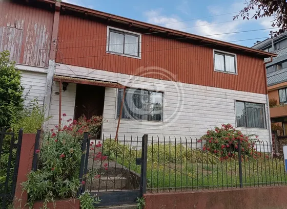 Casa Estratégica: Ideal Empresas Amplio Patio Y Céntrica