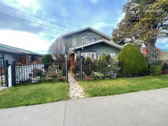 Casa En Venta De 4 Dorm. Sector Norte Punta Arenas