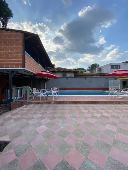 Lm En Venta Casa En Prebo 2 Con Cocina Moderna, Piscina Y Tasca Oportunidad