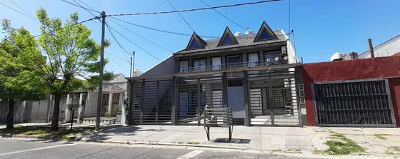 Departamento En Venta - 2 Dormitorios 1 Baño - Cochera - 70mts2 - La Matanza