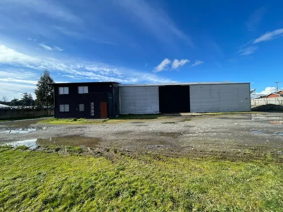 Se Arrienda Bodega De 1000 M2 Puerto Montt (sector Industria