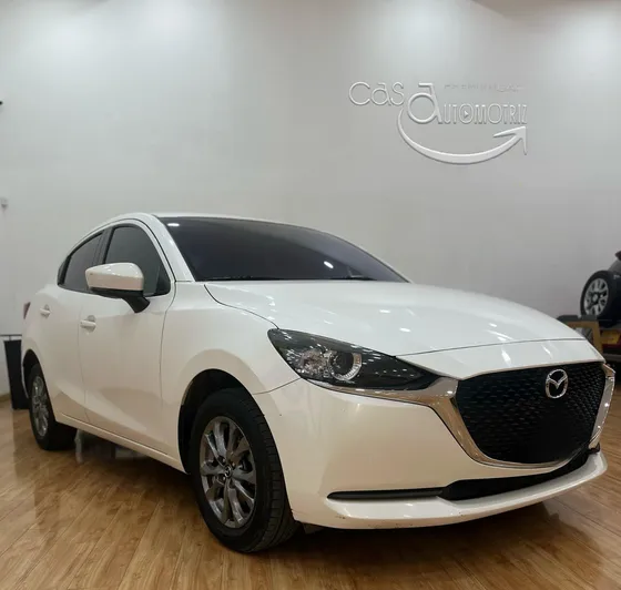 Mazda 2 1.5 Touring Sedan