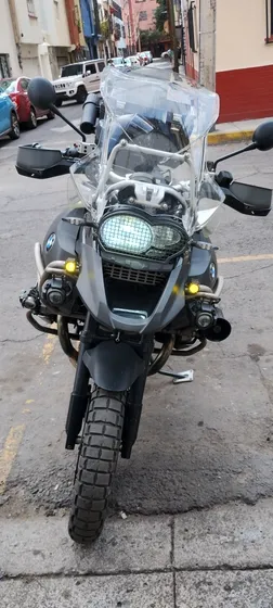 Triple Black Ensamblada En Alemánia
